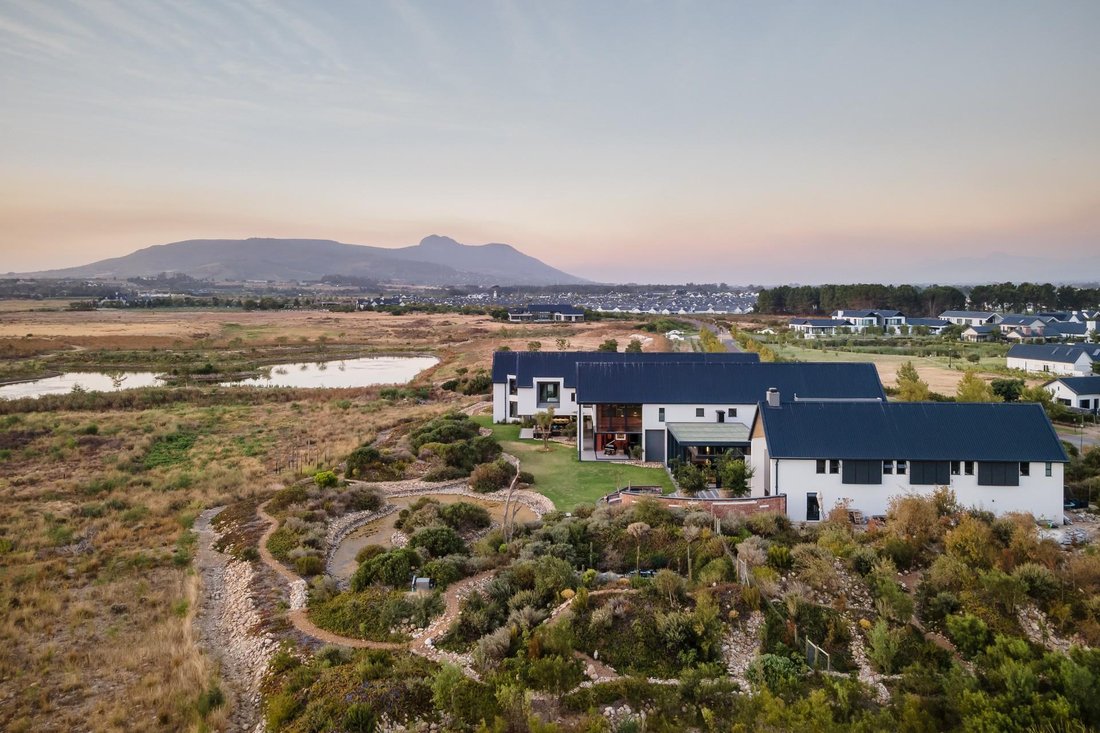 House in Paarl, Western Cape, South Africa 3 - 15853703