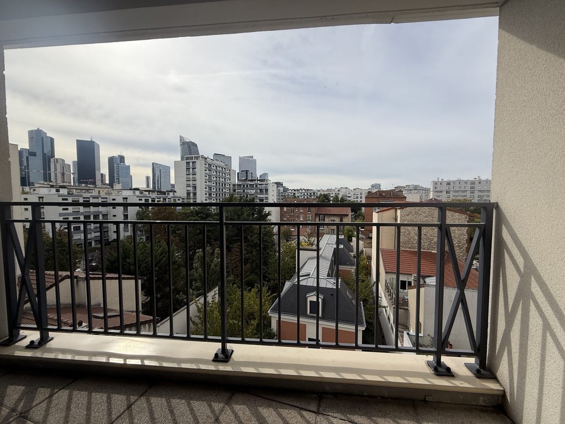 Apartment in Hôtel de Ville, Courbevoie, France 3 - 16389059