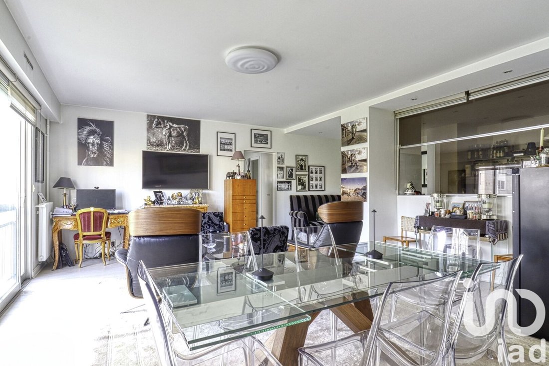 Apartment in Saint James-Général Koenig, Neuilly-sur-Seine, France 3 - 16389964