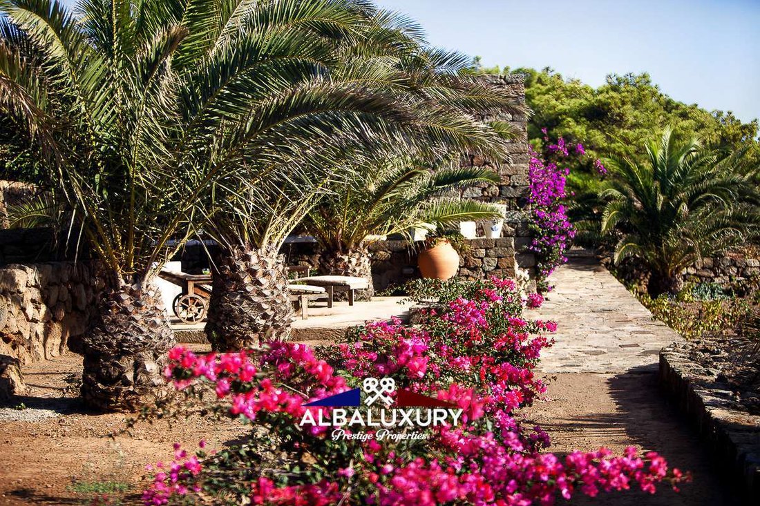 Villa in Pantelleria, Sicily, Italy 4 - 16268920