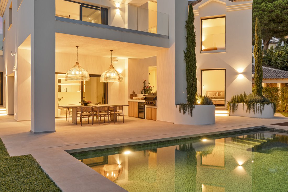 Villa in Benahavis, Andalusia, Spain 5 - 16387035
