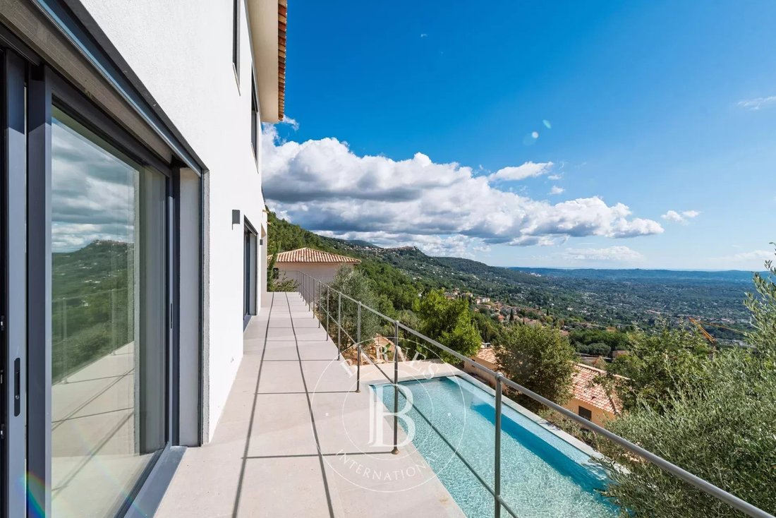 Villa in Spéracèdes, Provence-Alpes-Côte d'Azur, France 1 - 16389498