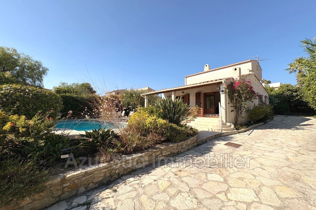 Villa in Les Groules-Les Breguieres, Antibes, France 2 - 16386822