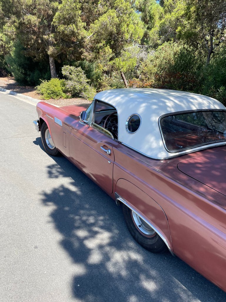 Cabriolet in Glendale, United States 5 - 16388306