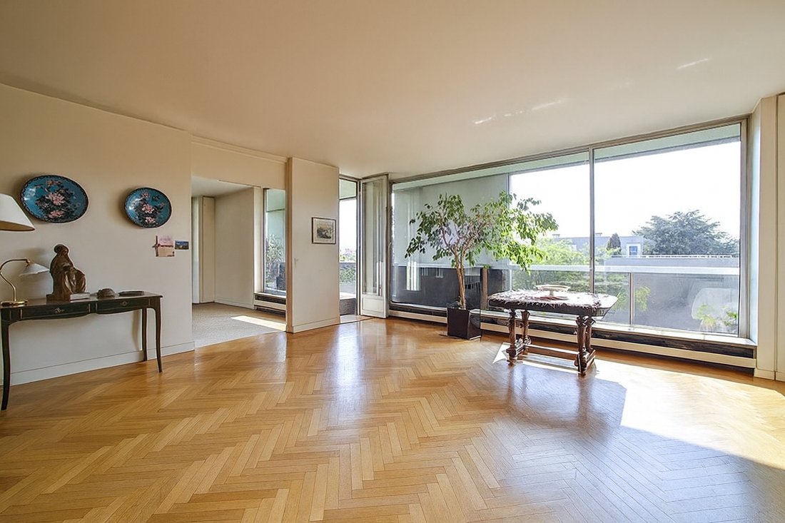 Apartment in Reine-Mairie, Boulogne-Billancourt, France 1 - 15938785