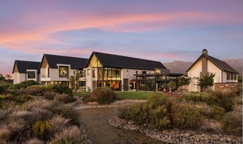 House in Val de Vie, Western Cape, South Africa 1