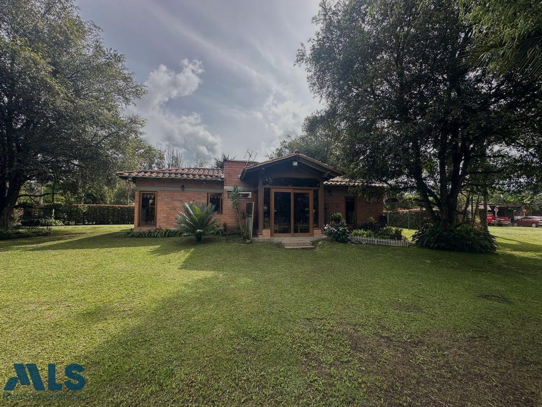 House in El Tablazo, Antioquia, Colombia 4 - 16390932