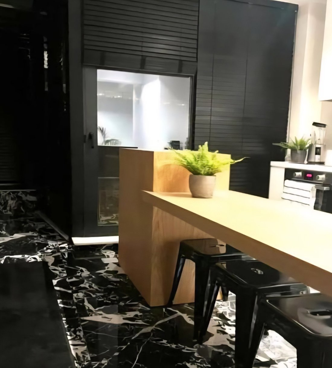 Apartment in Sunoikia Kolonakiou, 1st District of Athens, Athens 4 - 16390468