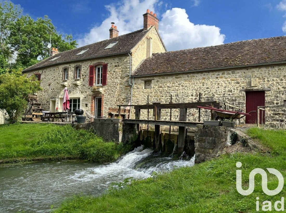 House in Dormelles, Ile-de-France, France 1 - 16389996