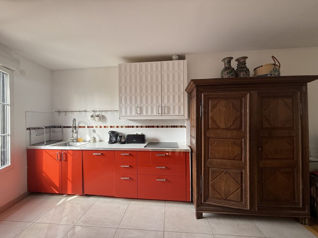 Apartment in Hôtel de Ville, Courbevoie, France 5 - 16389059