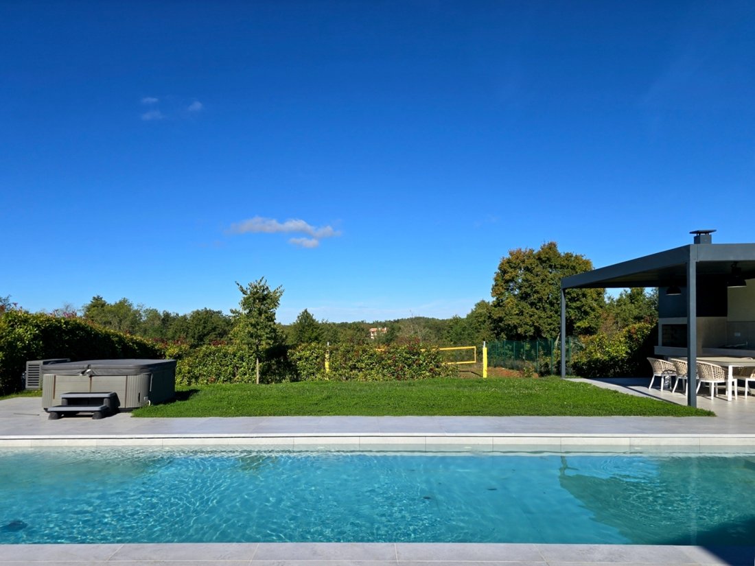 Villa in Vizinada, Istria County, Croatia 4 - 16387957