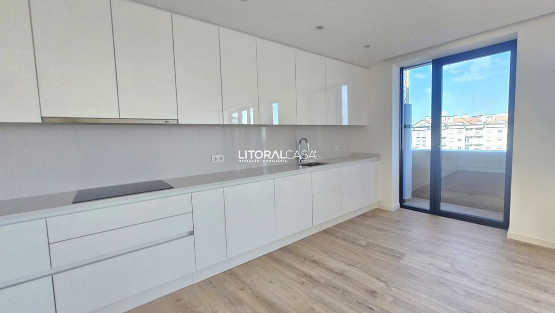 Apartment in Gloria e Vera Cruz, Aveiro District, Portugal 2 - 16390183