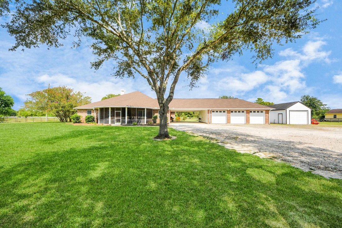House in Rosharon, Texas, United States 3 - 16388427