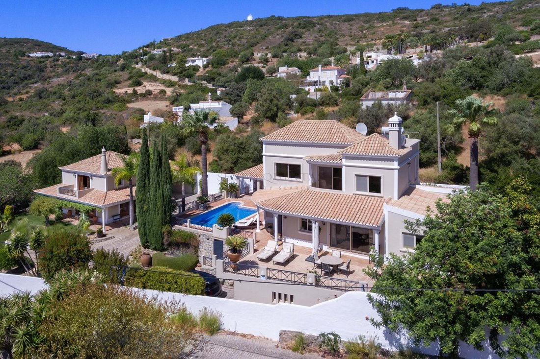 Villa in Santa Barbara de Nexe, Algarve, Portugal 3 - 16389905