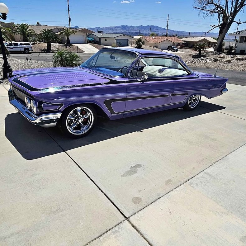 Coupe in Glendale, United States 1 - 16388303