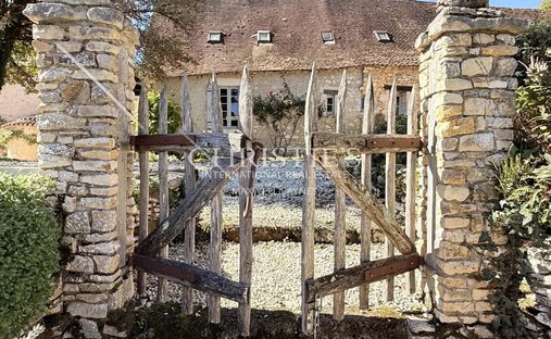 House in Thiviers, Nouvelle-Aquitaine, France 1