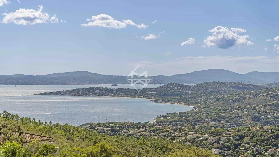 Villa in Les Issambres, Roquebrune-sur-Argens, France 1 - 16389601