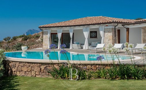 Villa in San Teodoro, Sardinien, Italien 1