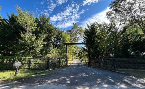 Medford, New York, United States 1