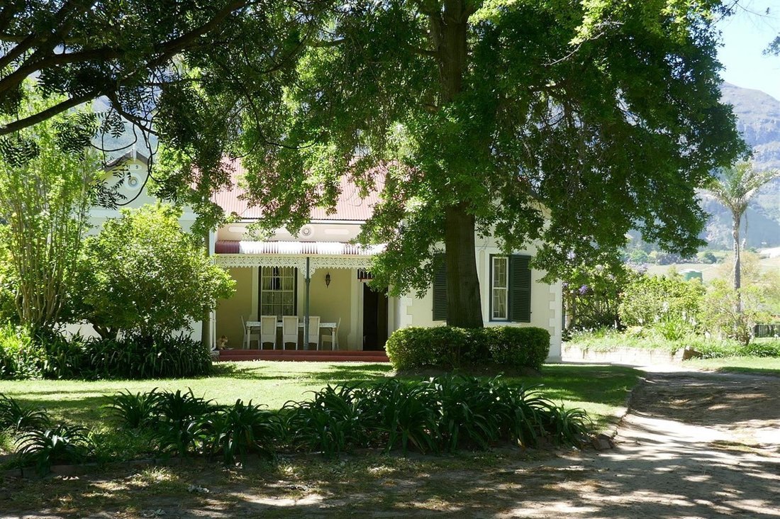 Farm Ranch in Franschhoek, Western Cape, South Africa 3 - 16387816