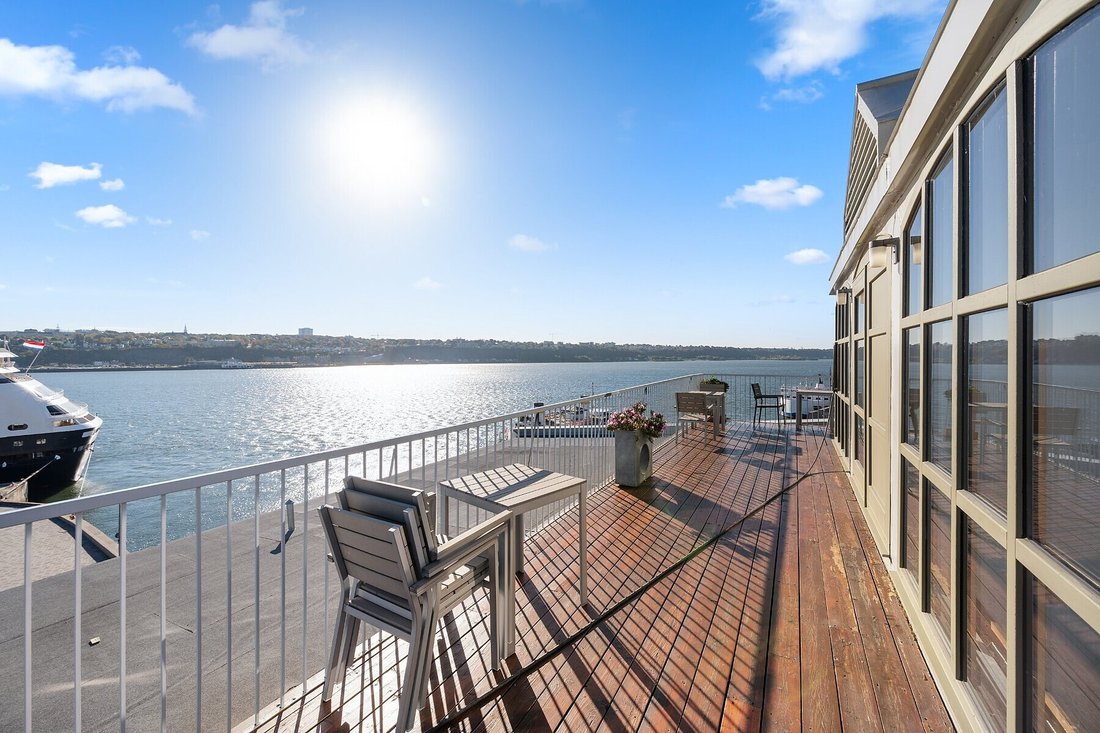 Condo in Quebec City, Quebec, Canada 1 - 16391027