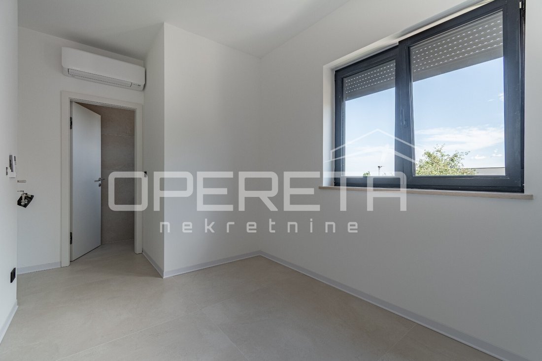 House in Porec, Istria County, Croatia 5 - 16290968