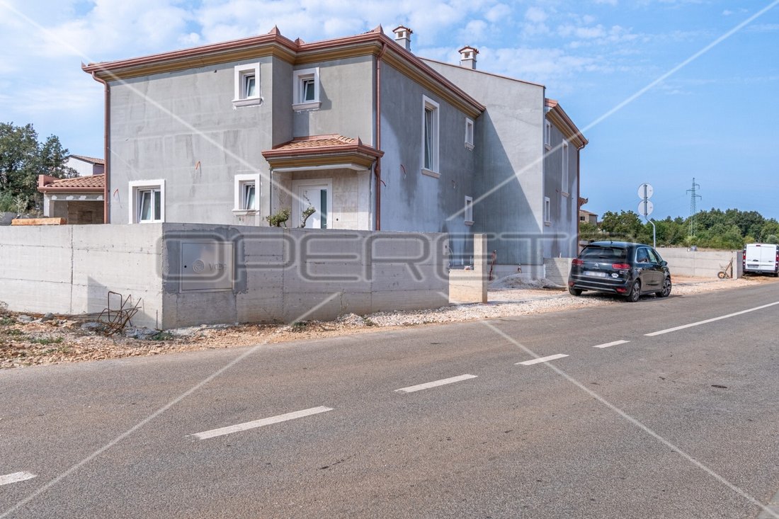 House in Momjan, Istria County, Croatia 1 - 16290794