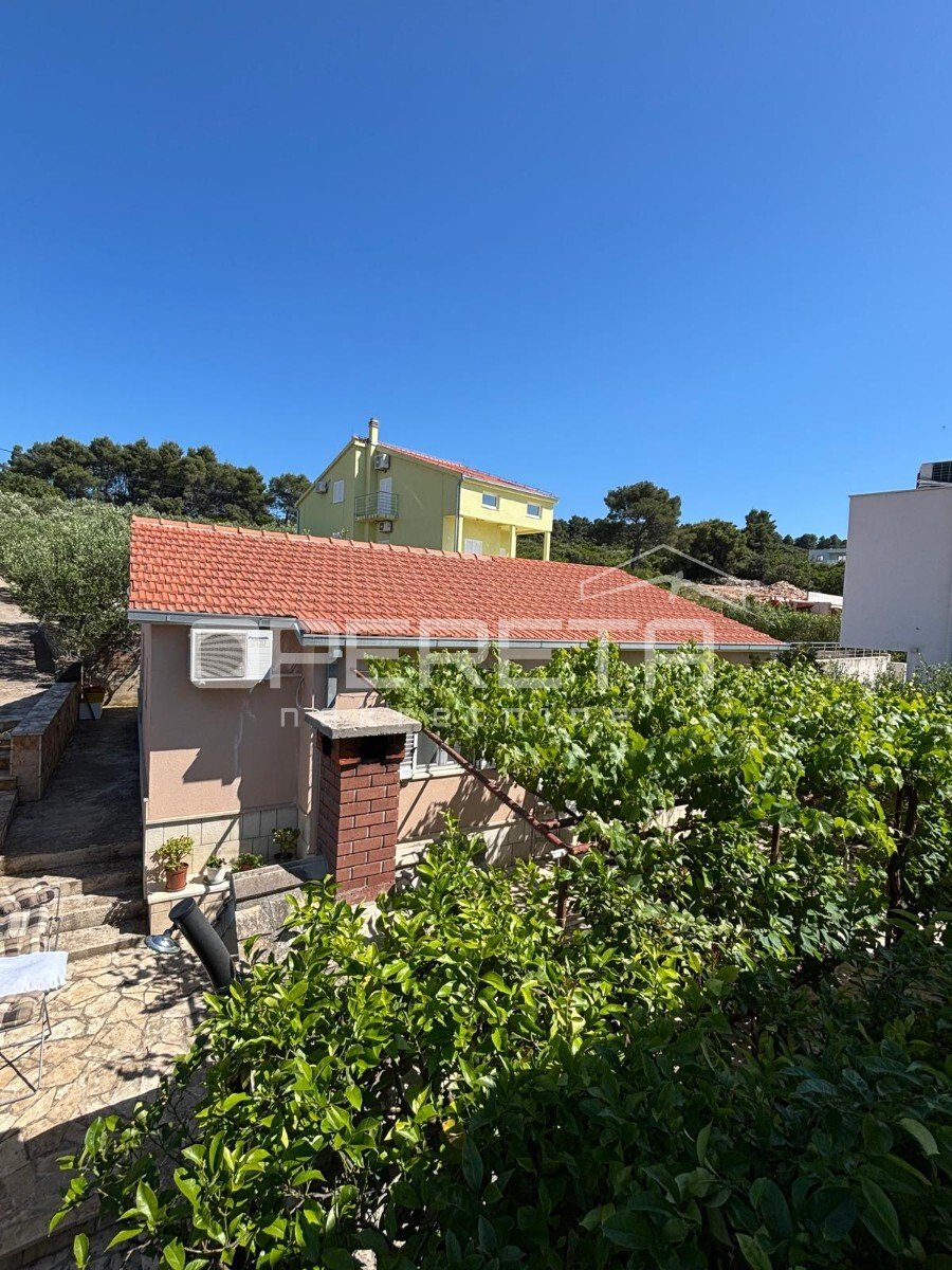 House in Necujam, Split-Dalmatia County, Croatia 2 - 16290956