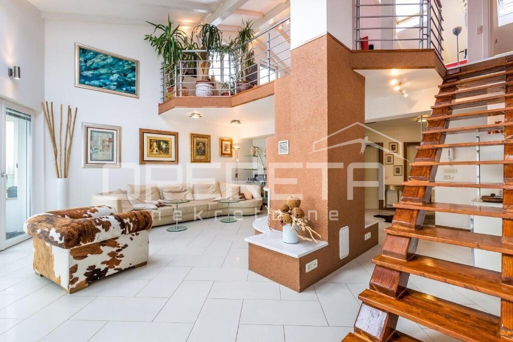 Apartment in Grad Opatija, Primorje-Gorski Kotar County, Croatia 1 - 16290749