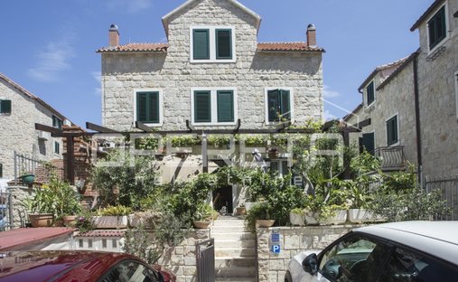 House in Lucac-Manus, Split, Split-Dalmatia County 1