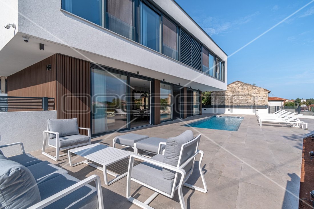 Villa in Rovinjsko Selo, Istria County, Croatia 3 - 16290848