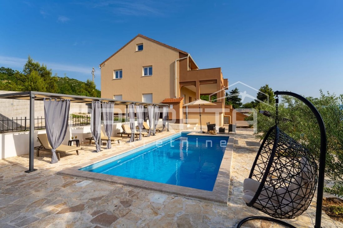 Haus in Grad Obrovac, Zadar, Kroatien 2 - 16290936