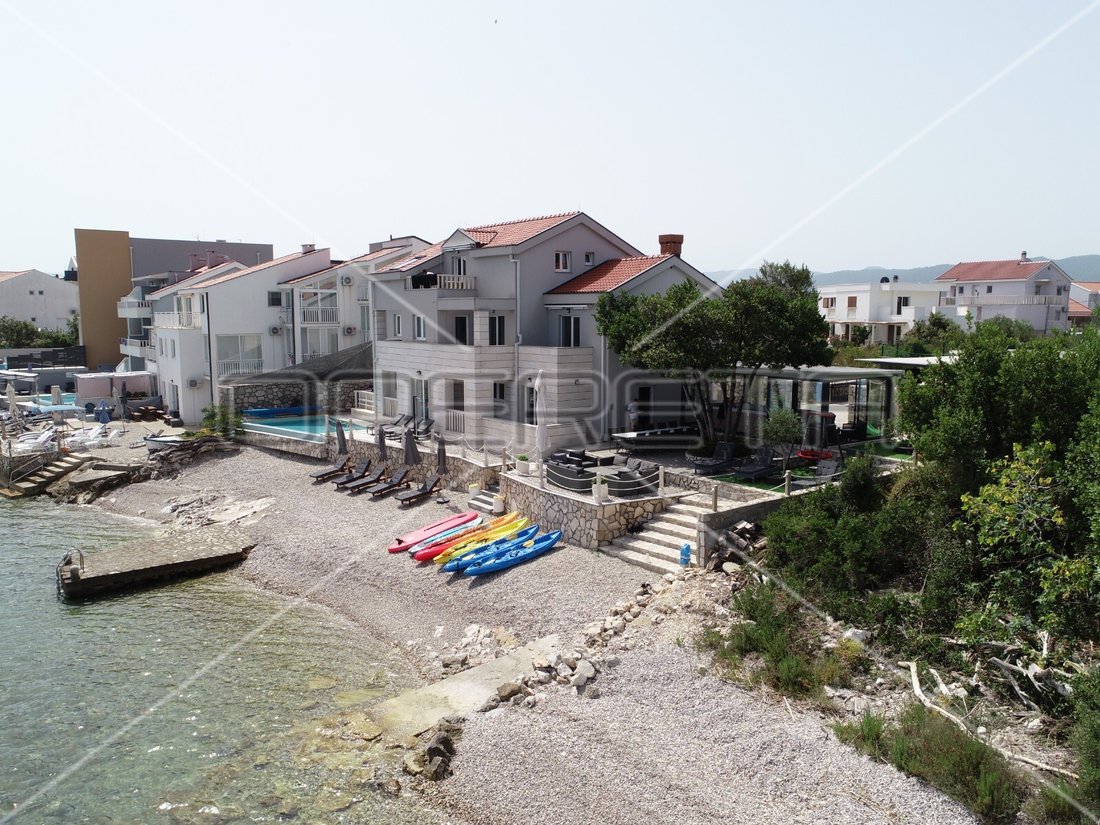 Villa in Janjina, Dubrovnik-Neretva County, Croatia 2 - 16290784