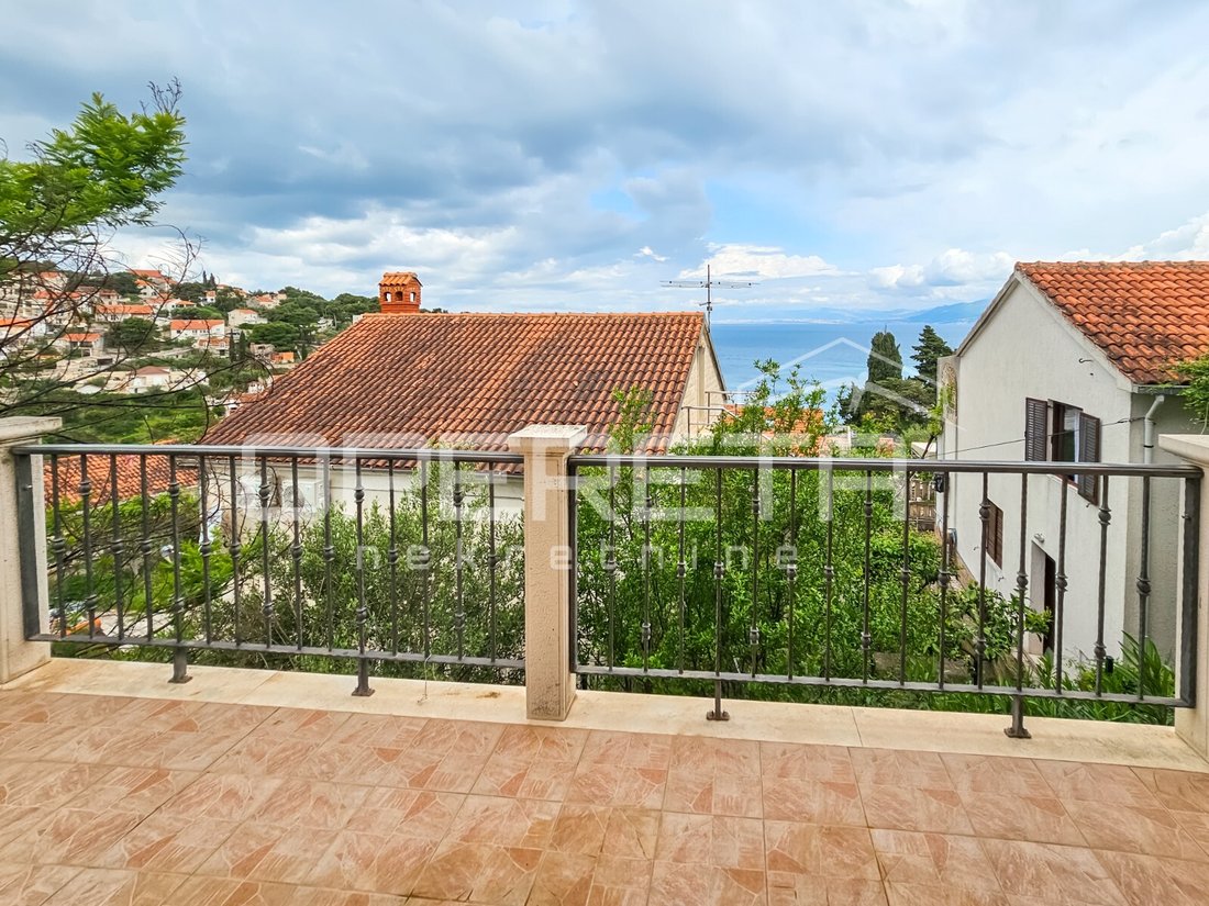 House in Splitska, Split-Dalmatia County, Croatia 4 - 16290926