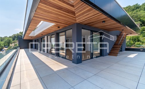 Apartment in Grad Opatija, Primorje-Gorski Kotar County, Croatia 1