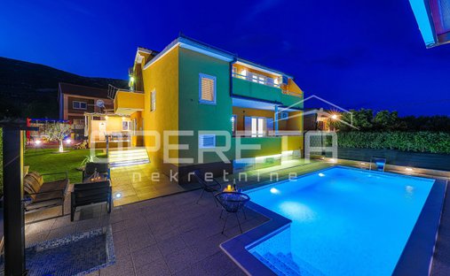 House in Kastel Luksic, Split-Dalmatia County, Croatia 1