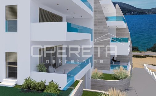 Apartment in Grebastica, Sibenik-Knin County, Croatia 1