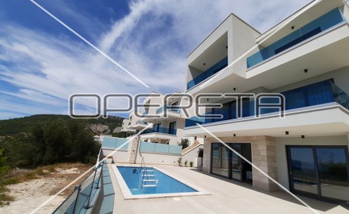 Villa a Macarsca, Regione spalatino-dalmata, Croazia 1