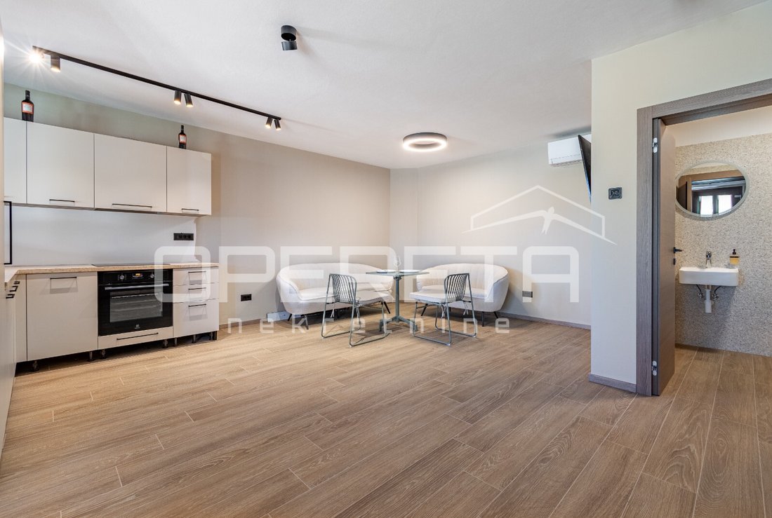 House in Porec, Istria County, Croatia 4 - 16290978