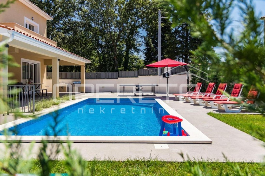 Maison à Režanci, Istrie, Croatie 2 - 16290899