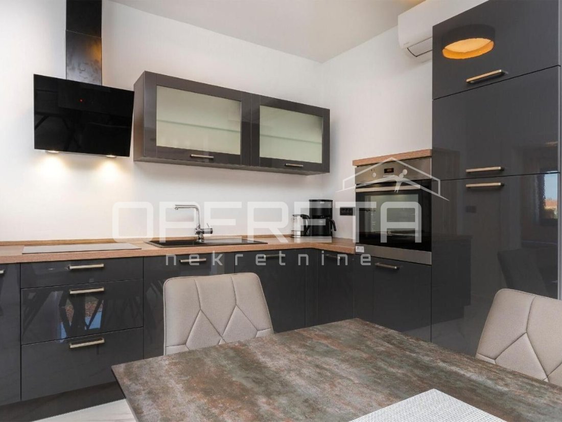 House in Srima, Sibenik-Knin County, Croatia 5 - 16290919