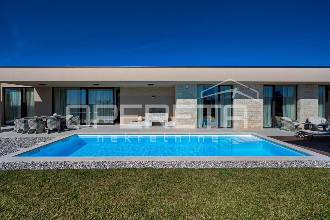 House in Porec, Istria County, Croatia 1 - 16290989
