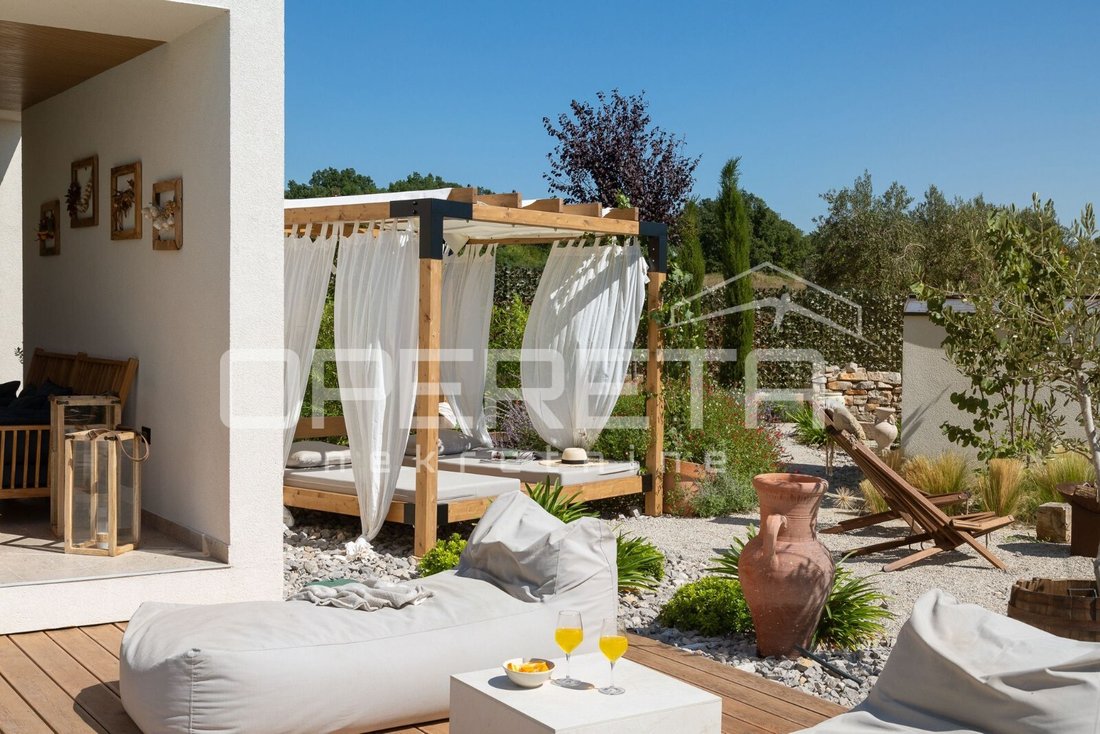 House in Sveti Lovrec Pazenaticki, Istria County, Croatia 4 - 16290940