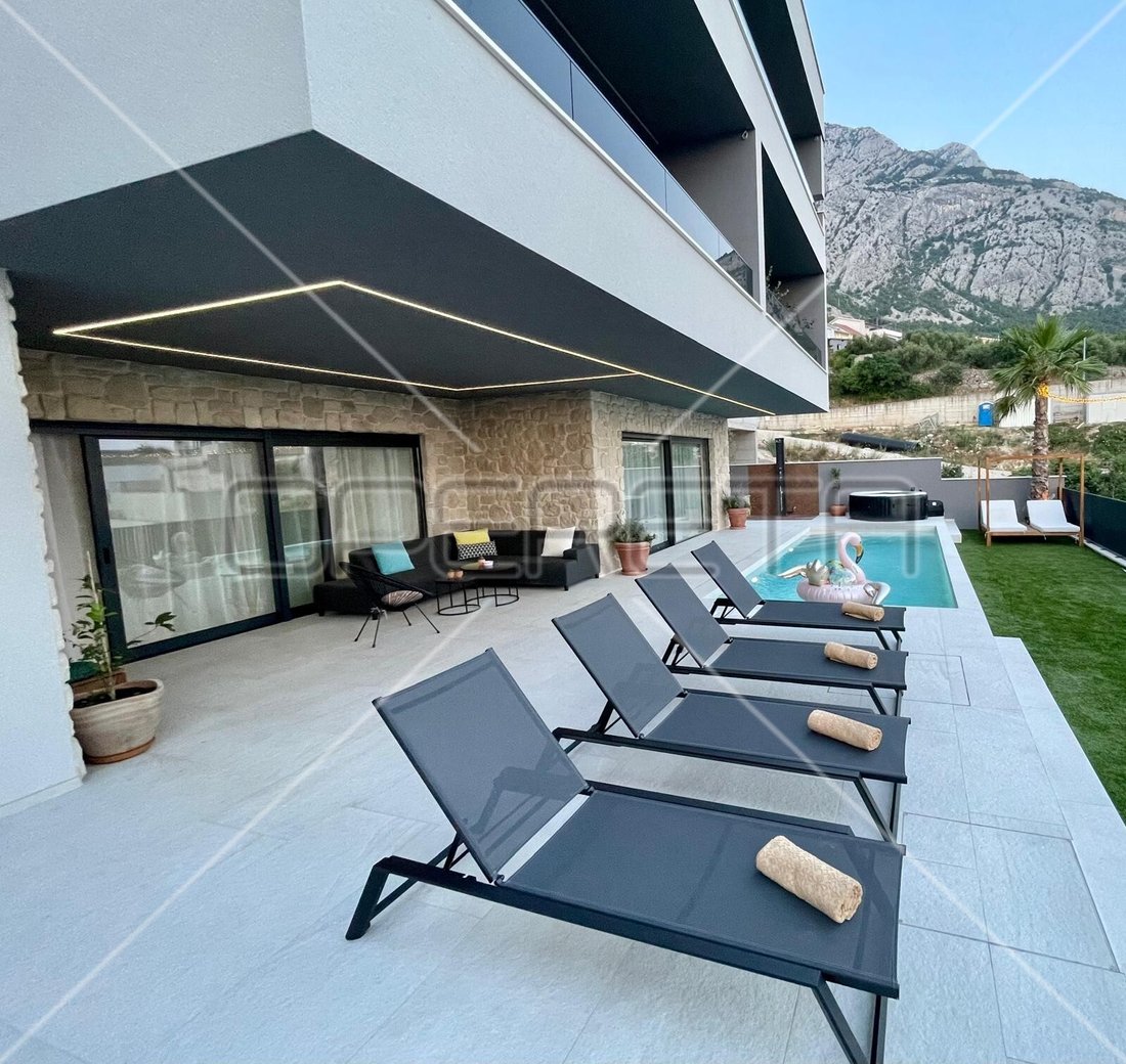 Villa in Veliko Brdo, Split-Dalmatia County, Croatia 3 - 16290843