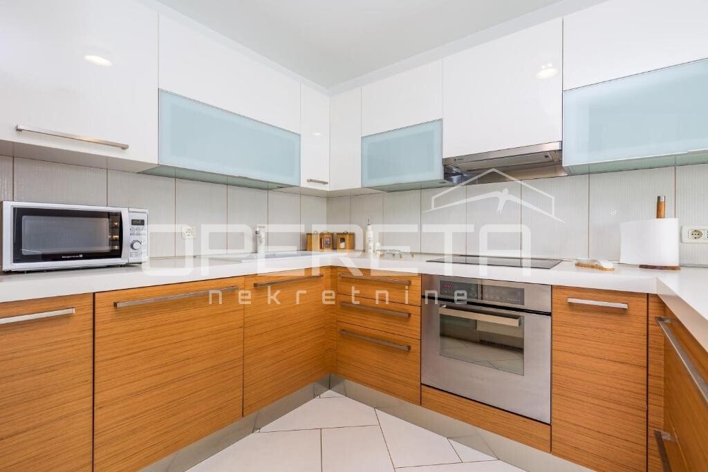 Apartment in Grad Opatija, Primorje-Gorski Kotar County, Croatia 5 - 16290749