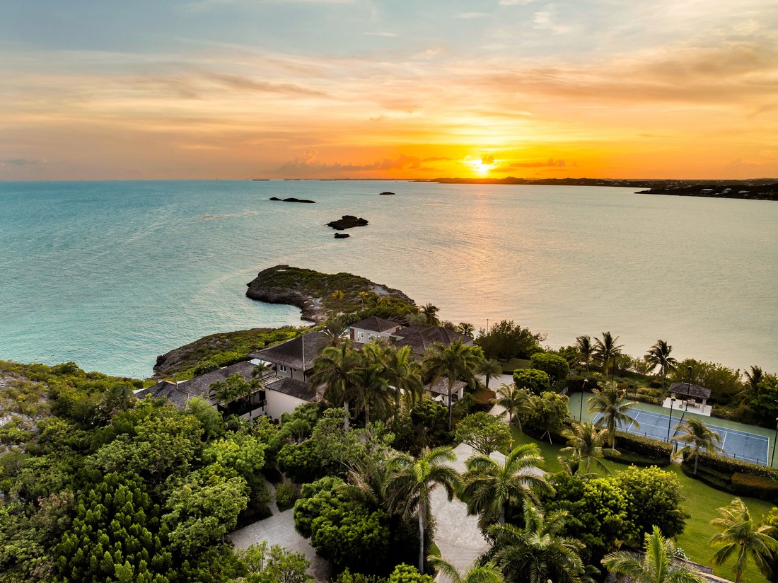 Estate in Long Bay Hills, Caicos Islands, Turks and Caicos Islands 4 - 16391108