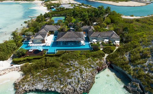 Estate in Long Bay Hills, Caicos Islands, Turks and Caicos Islands 1
