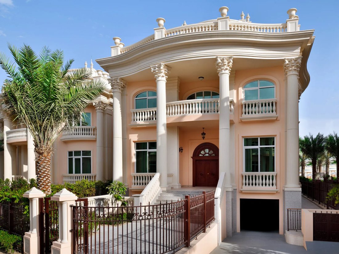 Villa in Palm Jumeirah, Dubai, United Arab Emirates 1 - 16391404