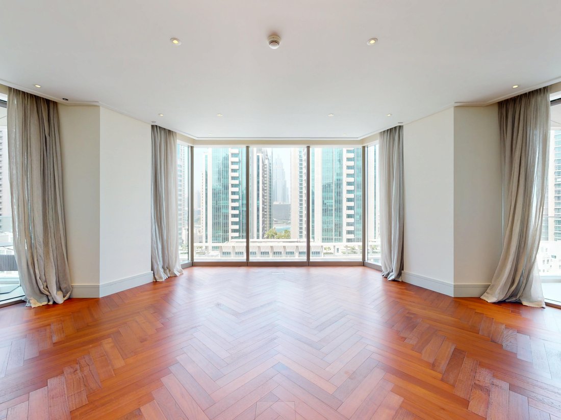 Apartment in Downtown Dubai, Dubai, United Arab Emirates 3 - 15618172
