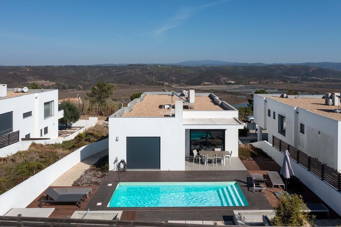 Villa in Aljezur, Algarve, Portugal 1 - 16391436